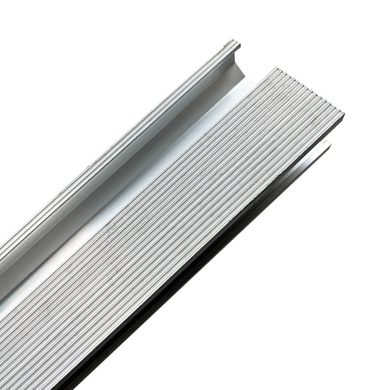 Bảng điều khiển năng lượng mặt trời chống ăn mòn Đường ray chống gió Cài đặt nhanh
