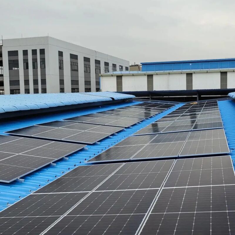 Giá đỡ gắn trên mái nhà bằng nhôm anodized bền bỉ cho các tấm pin mặt trời, dùng cho các công trình lắp đặt năng lượng mặt trời trên mái ngói xi măng, mái bằng và mái lợp bằng bitum.